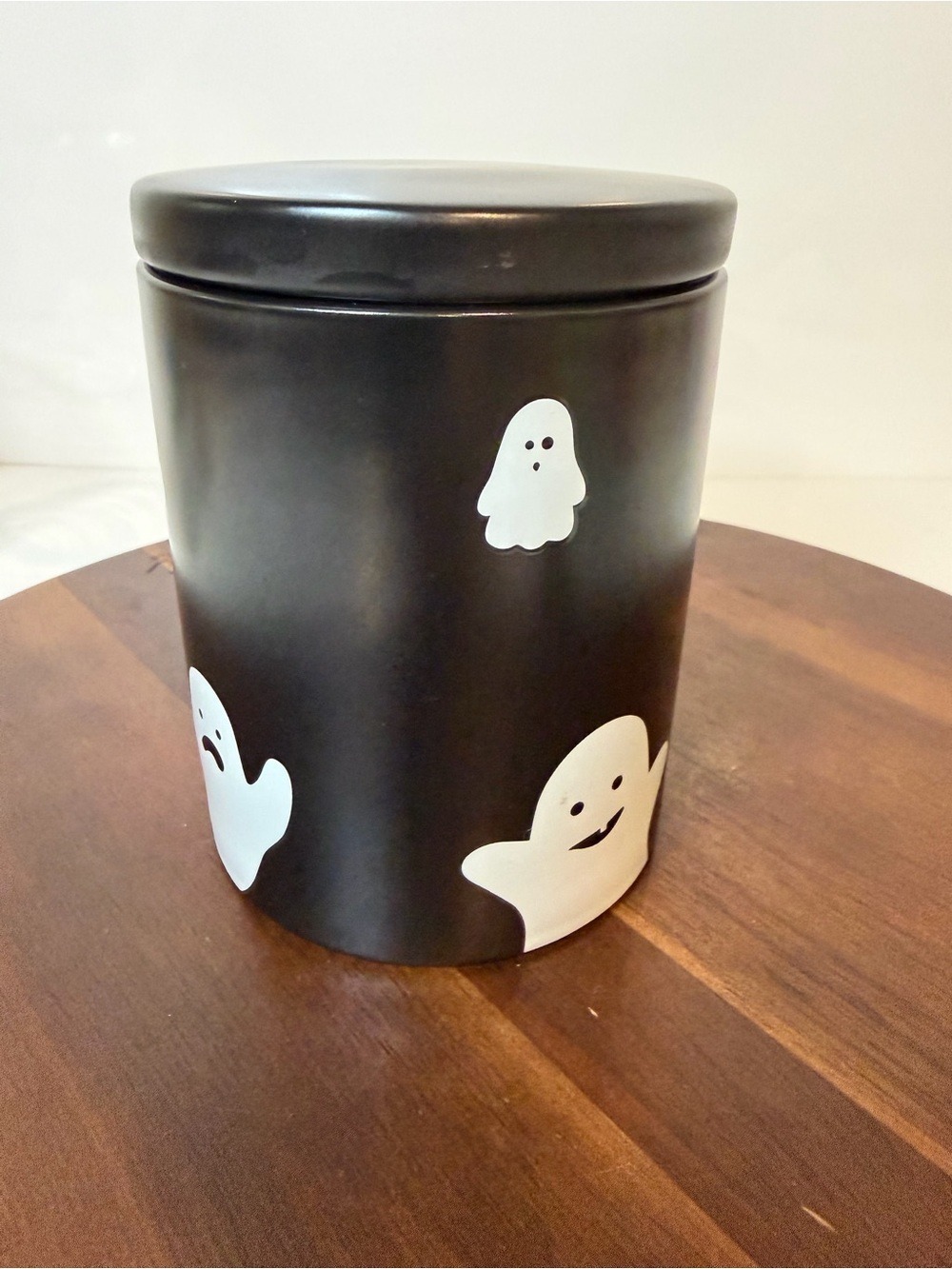 DAVIDsTEA Halloween Ghost Black Ceramic Tea Storage Canister Glow in the Dark